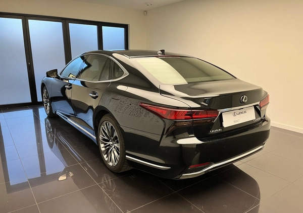 Lexus LS cena 449900 przebieg: 26500, rok produkcji 2022 z Szczawnica małe 92